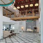 Hillstone & فندق