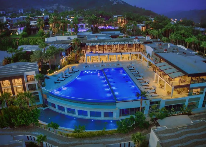 Hillstone & Hotel 5*