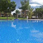 Hotell Hillstone & 5*