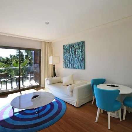 Hillstone & Hotel
